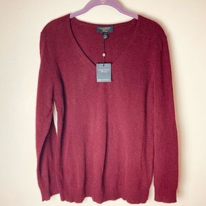 100% Cashmere Charter Club sweater
